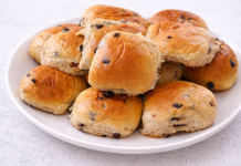 Pan gocciole fatti in casa soffici con gocce di cioccolato