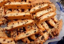 Ricetta Natalizia Tozzetti al Cioccolato